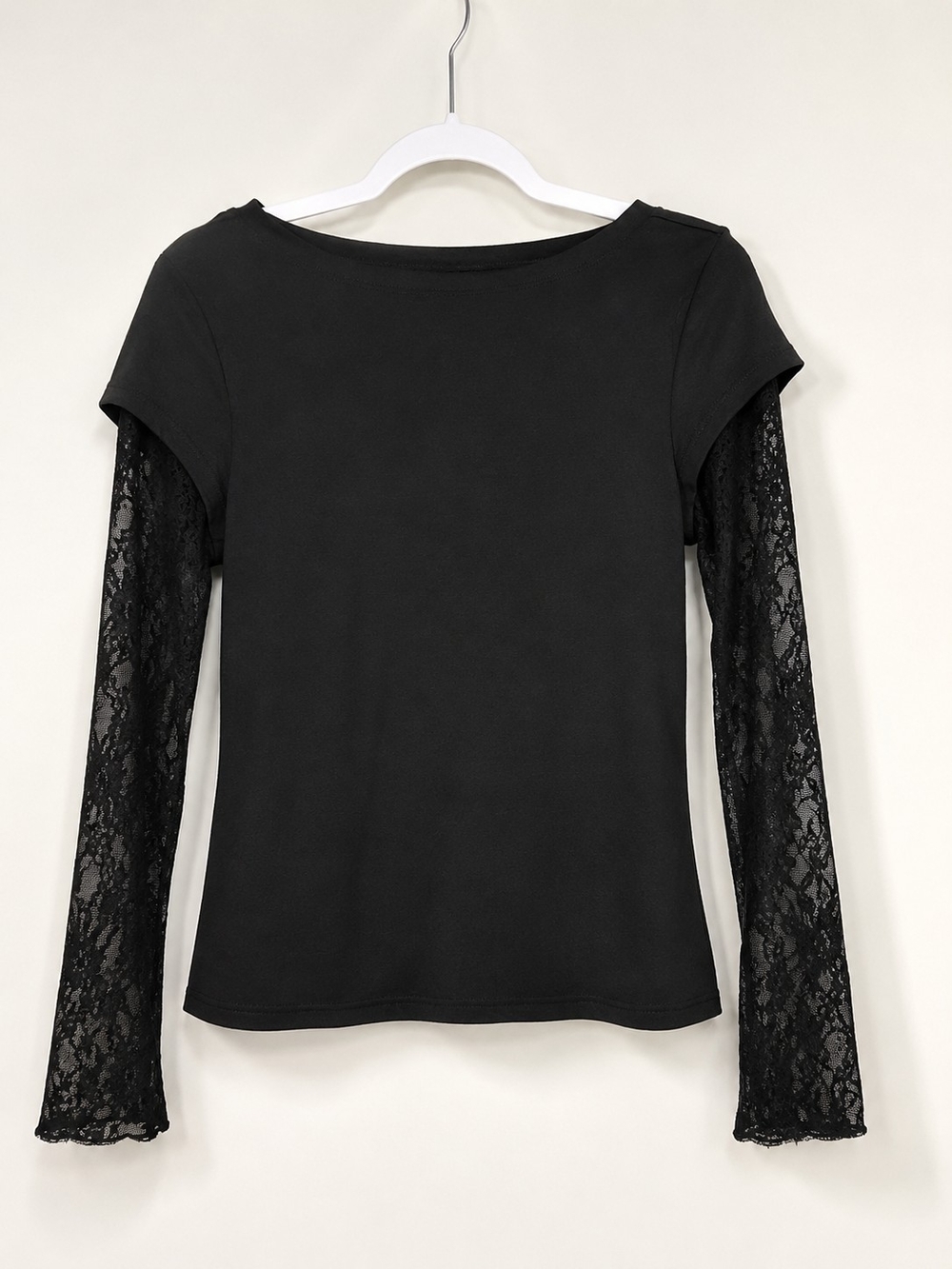 Black Lace-Sleeve Women's Top